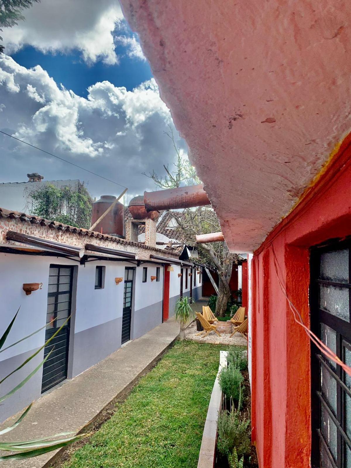 ホテル Berlin61 San Cristóbal de Las Casas エクステリア 写真